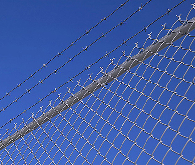 chainLinkFence1